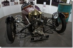 You can see how this inspired the modern M3W