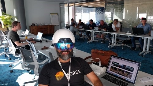 Trying the latest DAQRI Smart Helmet