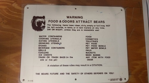 Food warning in Yellowstone