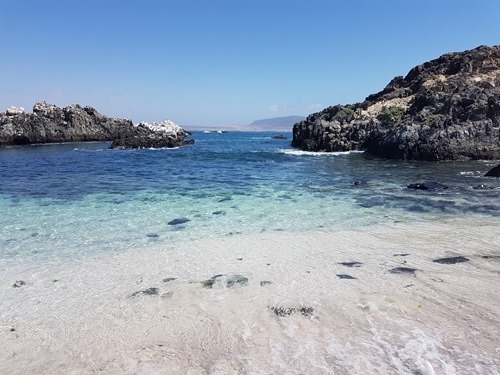 The main beach of Bahia Inglesa