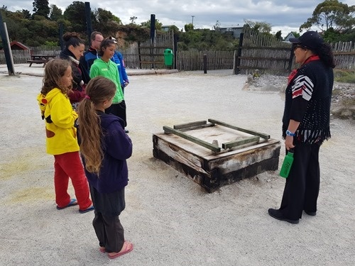 Cooking with geothermal energy