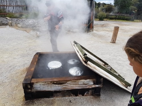 A geothermal cooking station