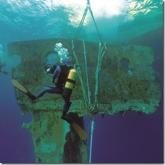 Copyright 1998 RMS Titanic, Inc