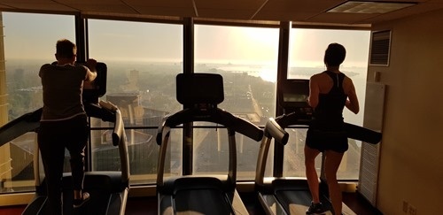 Early morning in the gym