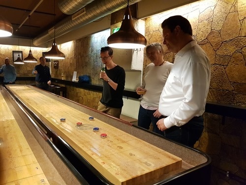 Watching pucks arrive