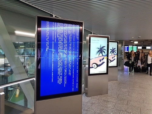 Airport bluescreen
