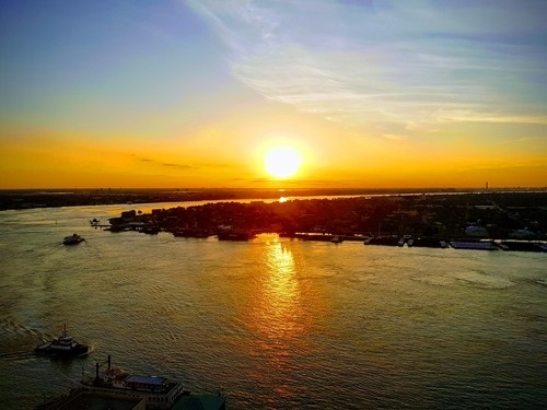 Sunrise over the Mississippi river