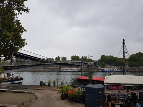 The Passerelle Simone-de-Beauvoir