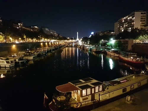 Houseboats in Paris