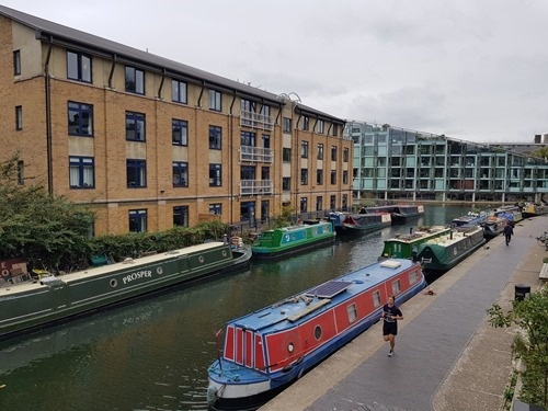 Down by the river in Islington