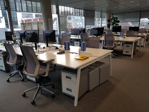 All quiet on the 4th floor