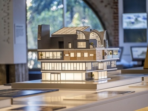 A beautiful scale model