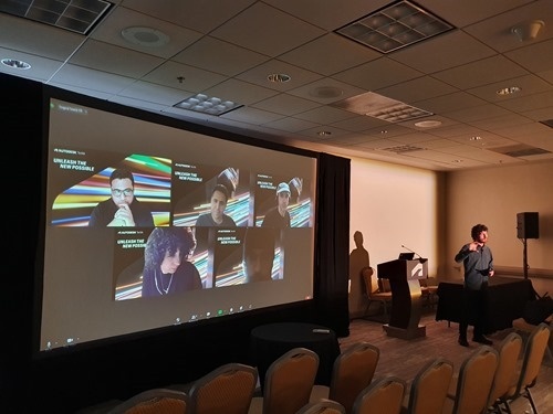 The Neuron team answering questions