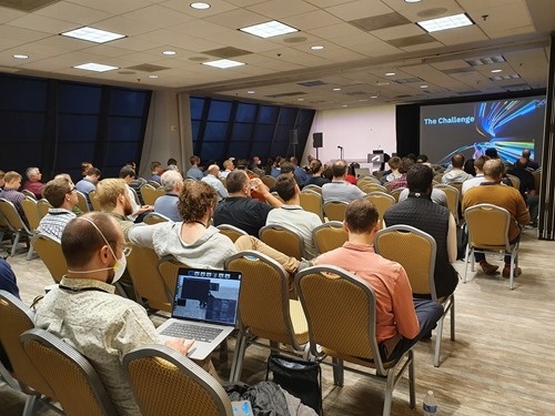 Pete's class is packed