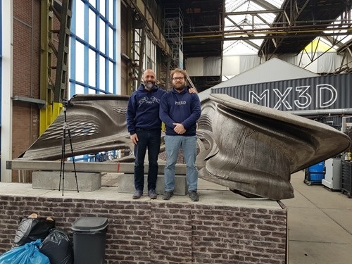 With Gijs by the bridge