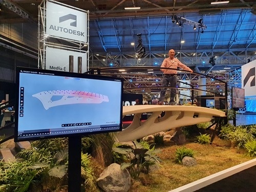 Ghassan from Dar on the bridge