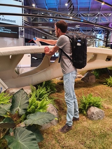 Pete cleaning the bridge