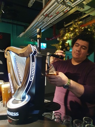 The perfect pint on its way